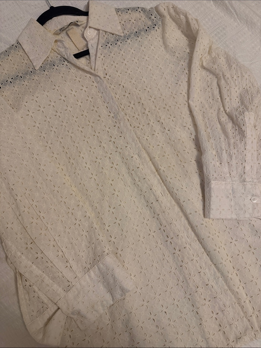 Zara Cream Eyelet Long-Sleeve Button-Up Shirt